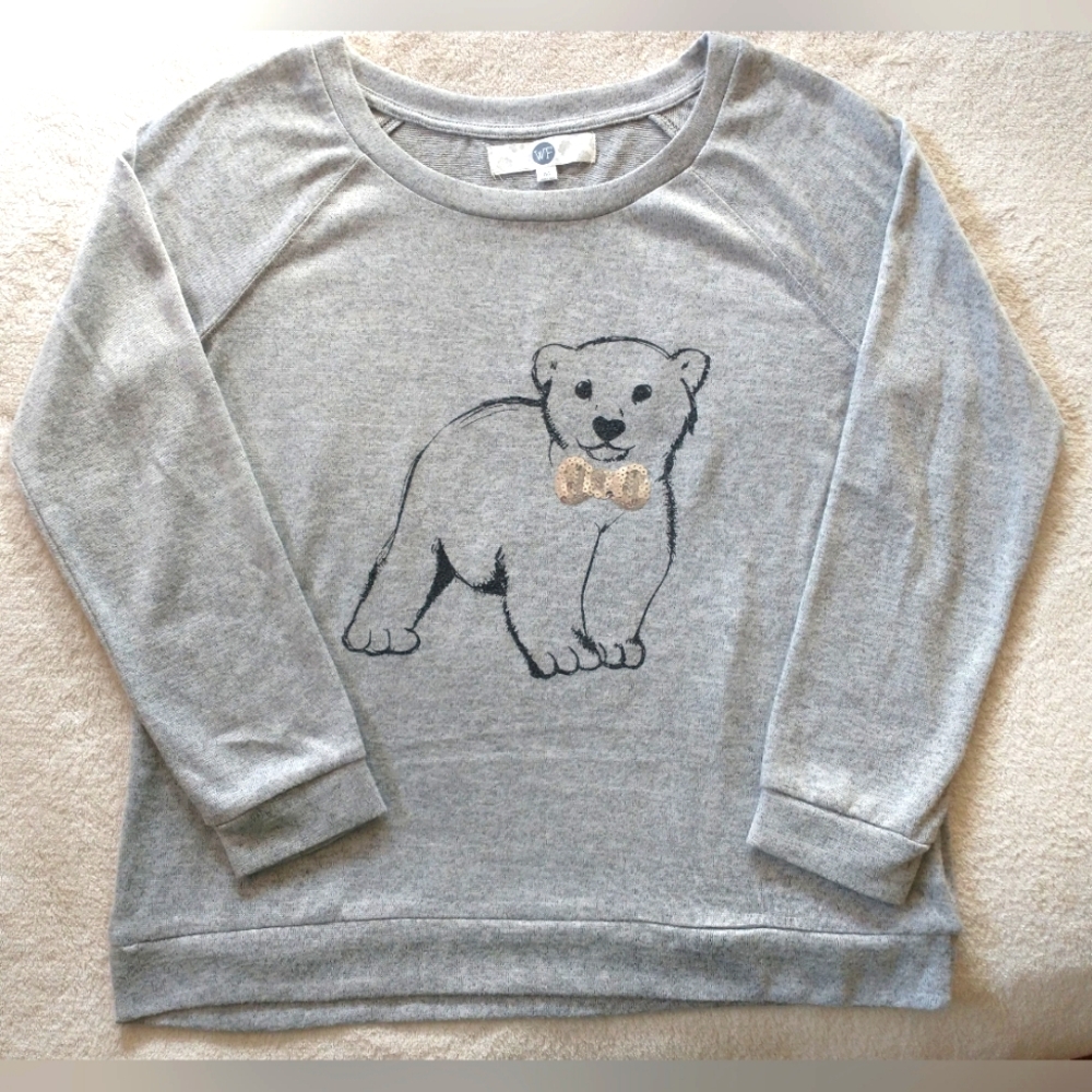 Women's lightweight holiday sweater, size medium